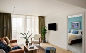 CLLP_COV_1BedIntBalc_801_Lounge1_OTA